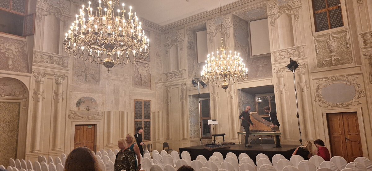 Koncertní sál v Lobkowiczkém paláci