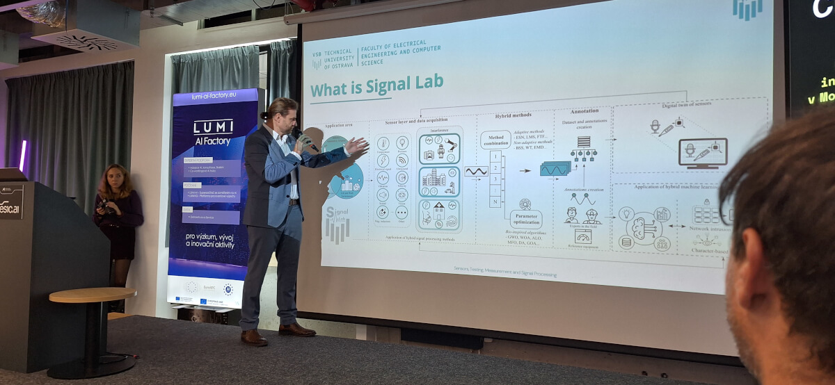 Profesor Radek Martínek, vedoucí skupiny SignalLAB